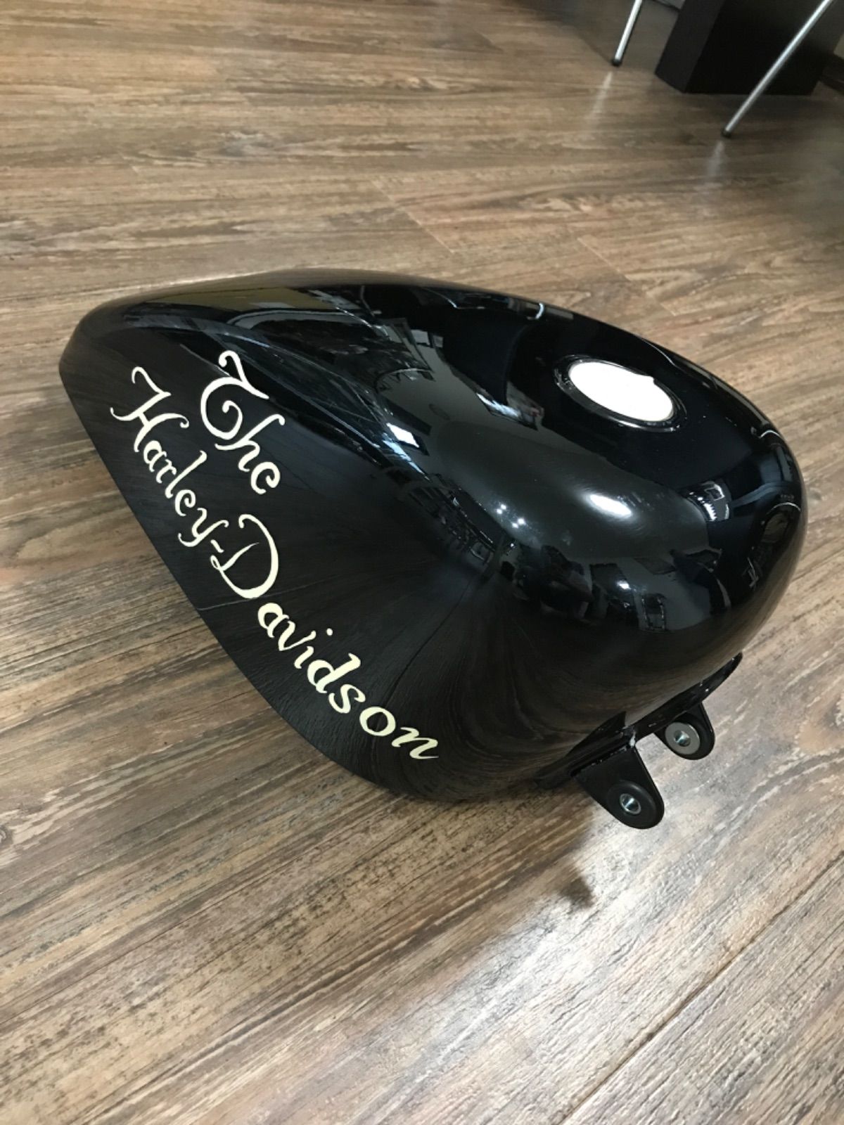 NO.32 ハーレー 2.25ガロン スポーツスター タンク - メルカリ