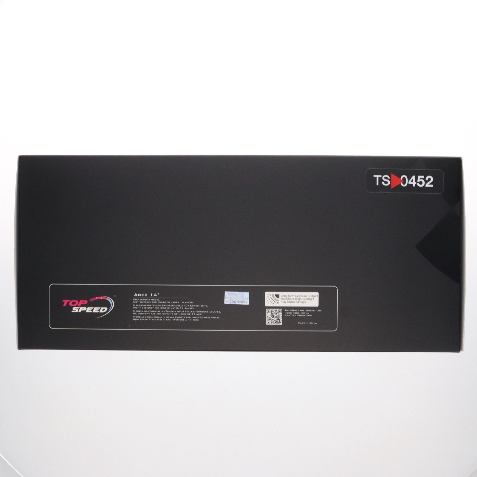 BLAAK - TOP SPEEDシリーズ 1/18 アストンマーチン V12 ヴァンテージ(ジェットブラック) 完成品 ミニカー(TS0452) TSM(トゥルースケールミニチュアズ) TOP SPEEDシリーズ 1/18 アストンマーチン V12 ヴァンテージ(ジェット