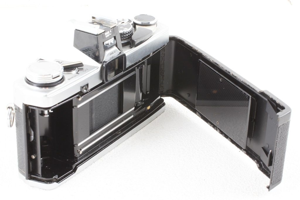 ジャンク OLYMPUS オリンパス OM-2n ボディ 一眼レフ フィルム カメラ