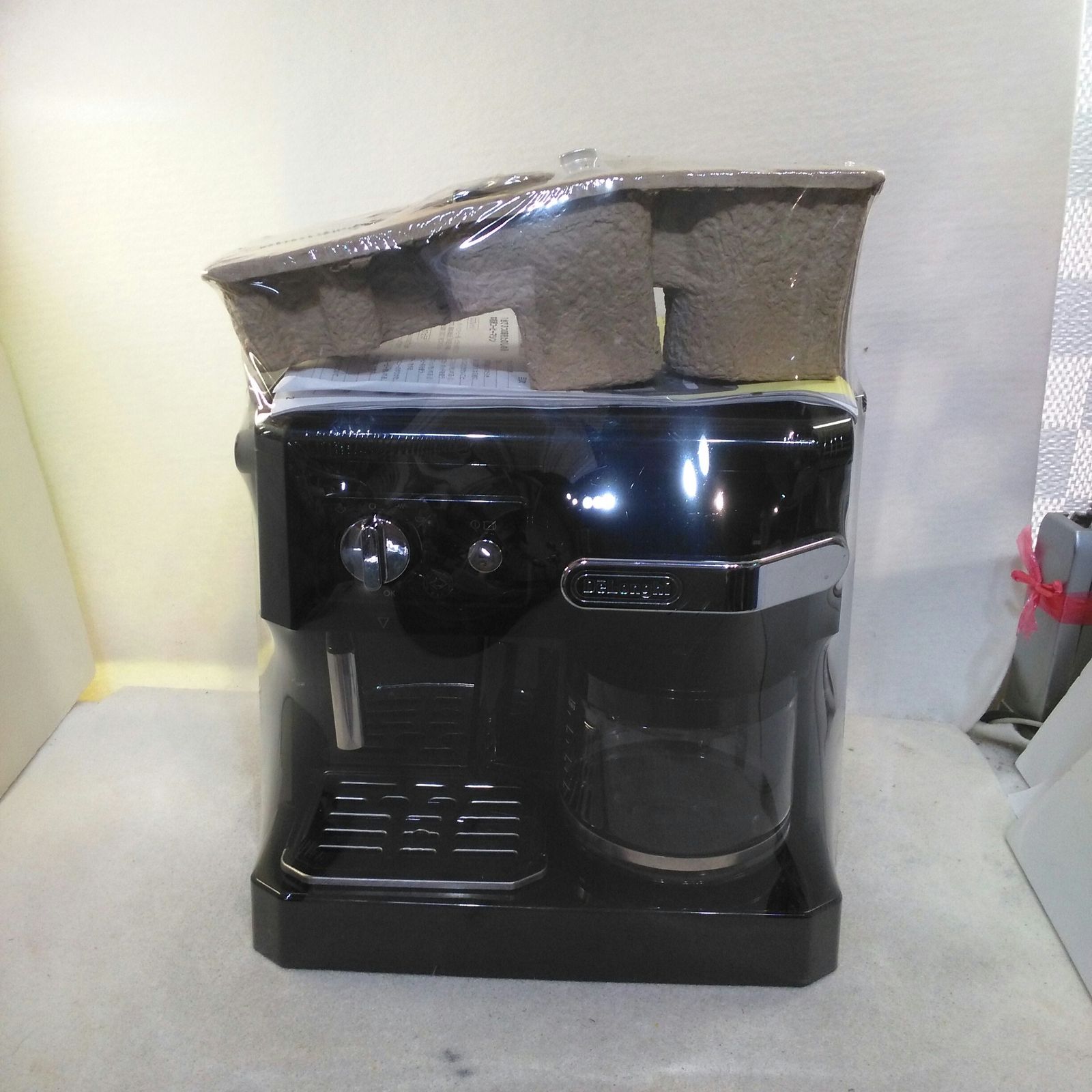 【中古】デロンギ コンビコーヒーメーカー BCO410J-B ブラック デロンギ ≪エスプレッソマシン兼用≫コーヒーメーカー BCO410J