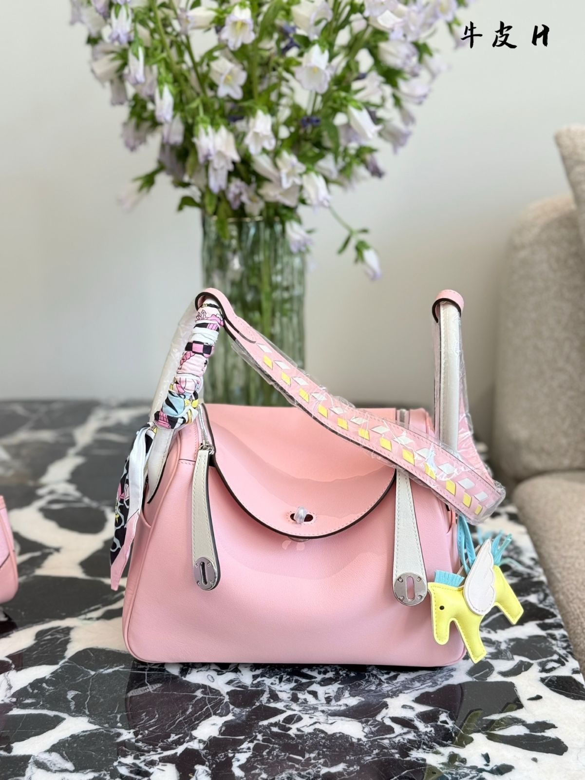 HERMES 空箱リンディ26 今日特価】Herm?s Lindy 26 エルメス リンディ 26 シルバー