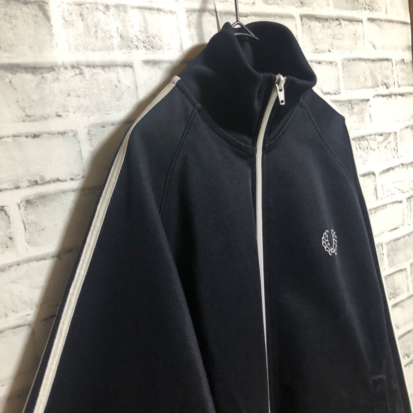 Fred Perry⭐️トラックジャケット/ジャージ S 刺繍月桂樹