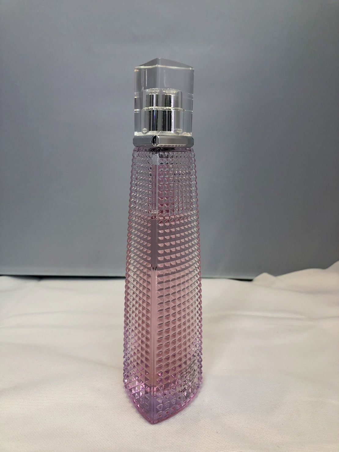 ♢156 GIVENCHY 香水 75ml リヴ イレジスティブル ブロッサム