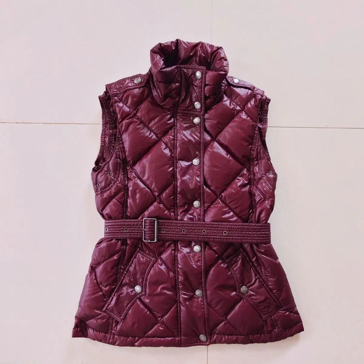 バーバリー バーガンディ フィンランド グースベスト