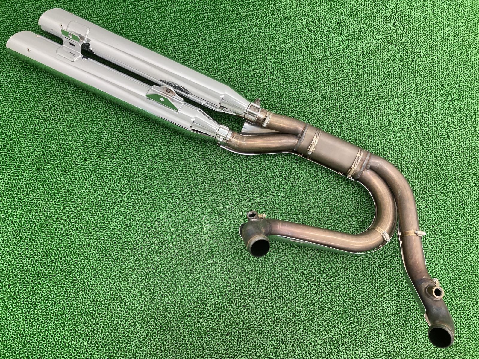 FXDWG1580 マフラー 64700-08/64701-08 ハーレー 純正 中古