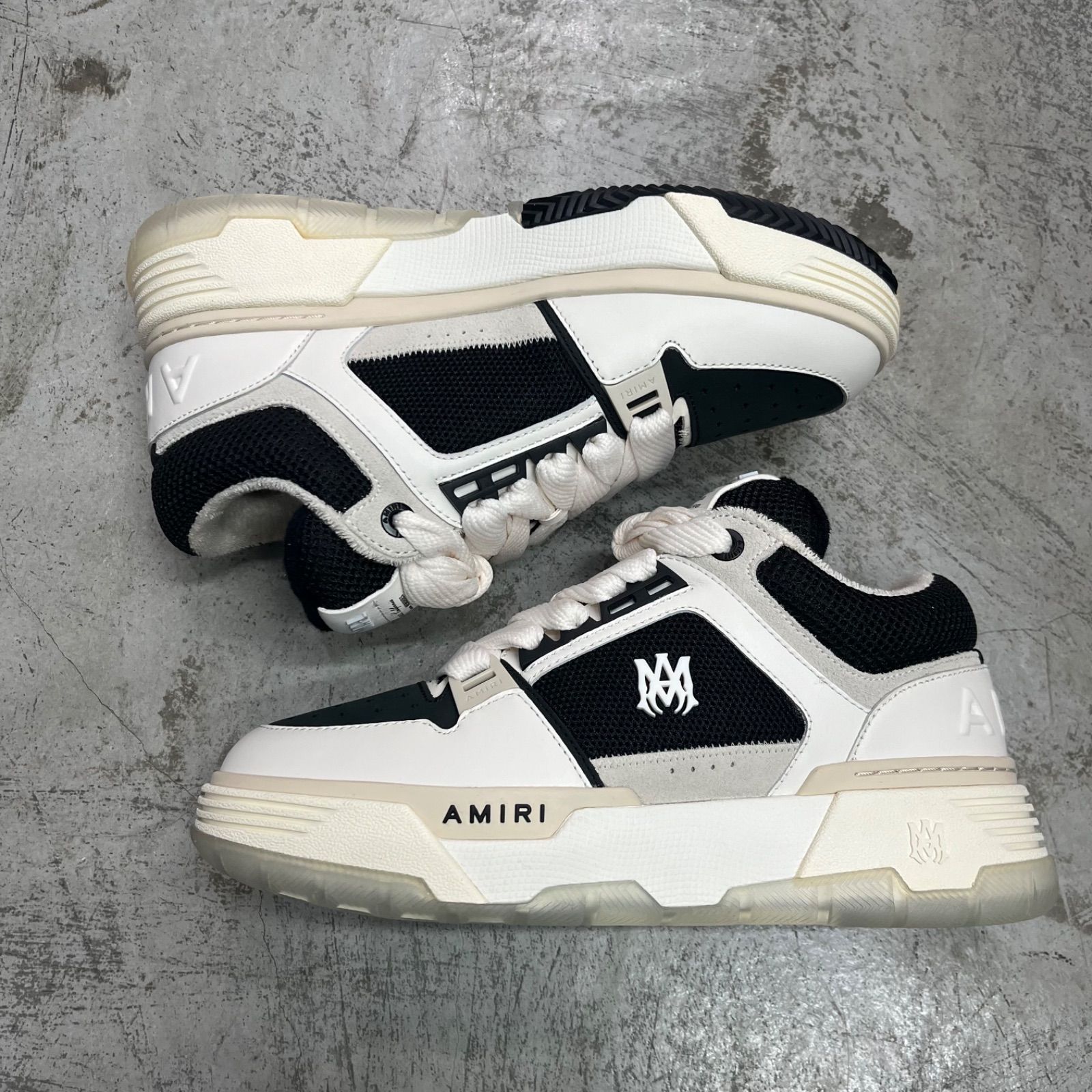 参考上代159500円 未使用品 AMIRI MA-1 レザー アラバスター