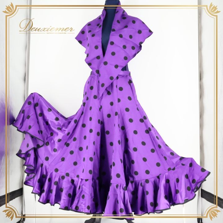 フラメンコ 衣装 ファルダ スカート シージョ ボランテ フリル 紫 黒 水玉 ドット パープル系 ブラック系 ダンス パーティ 発表会 スカート エレガント フォーマル 大人 レディース さわやか 華やか コスチューム ダンス衣装 フルスカート 光沢感