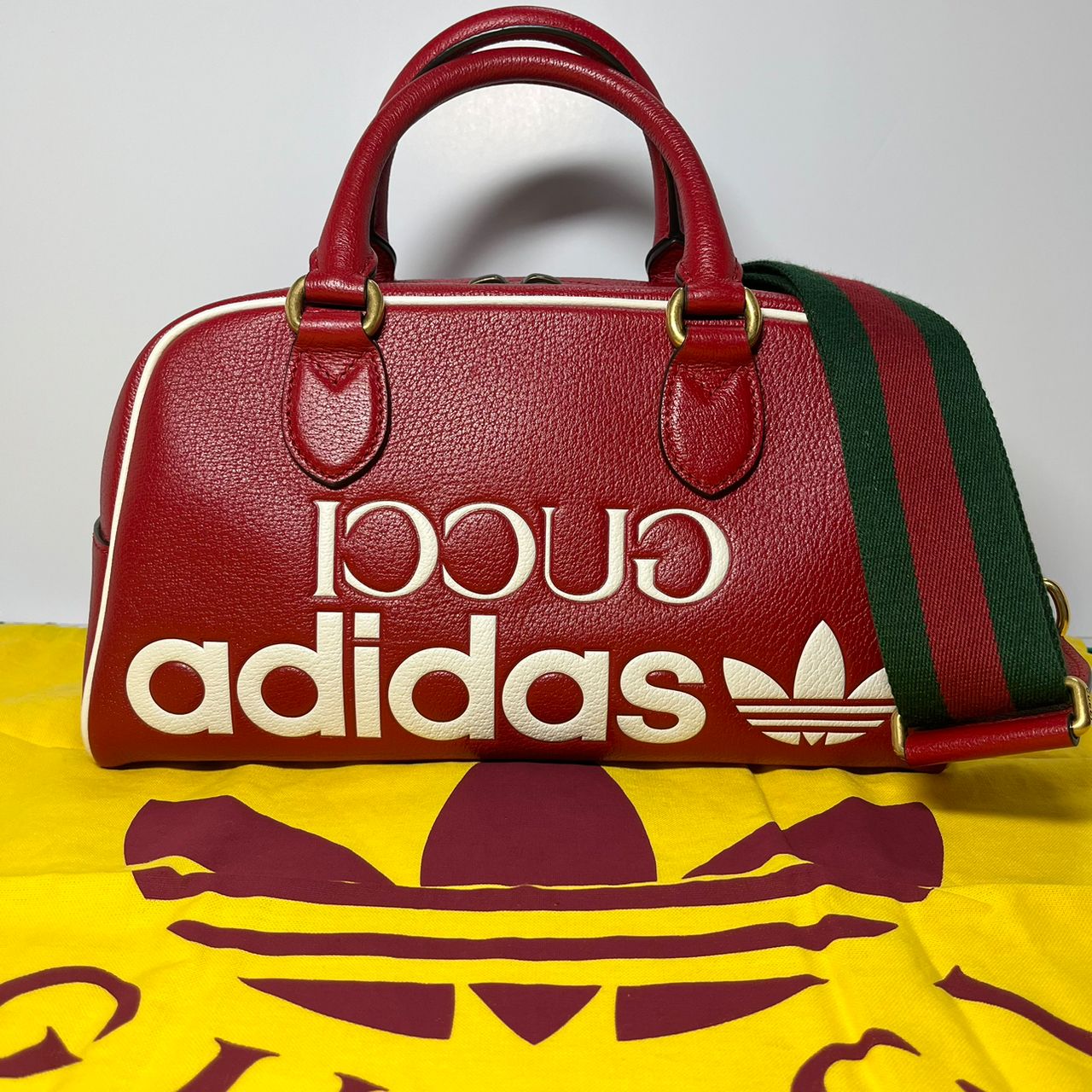 ≪値下げ！≫ GUCCI グッチ × adidas アディダス ミニダッフル バッグ 
