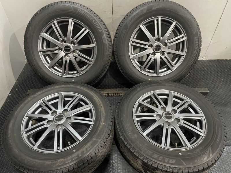 BS BLIZZAK VRX3 205|65R16 スタッドレス BALMINUM 16インチ 6.5J5HPCD114.3 39 22年 バリ溝 トヨタ純正ナット必須 ヤリスクロス KTI282