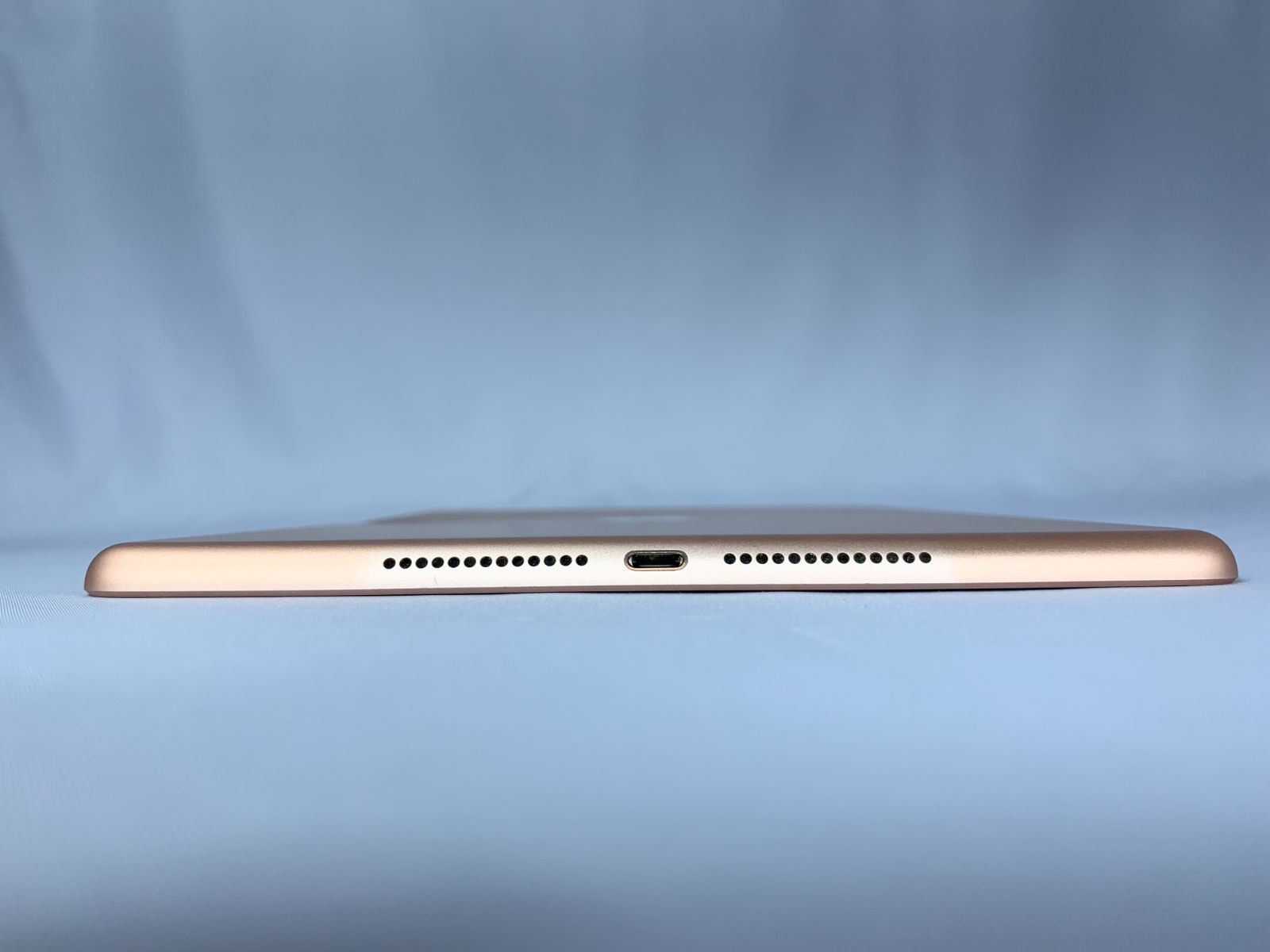 iPad 2018 9.7(32GB)SIMロック解除済 専用出品