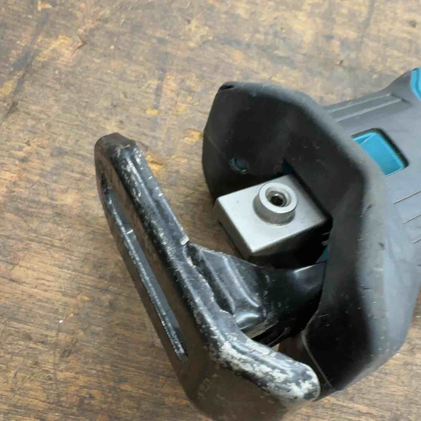 おしゃれになりたい マキタ makita コードレスレシプロソー JR184DZ 八潮店