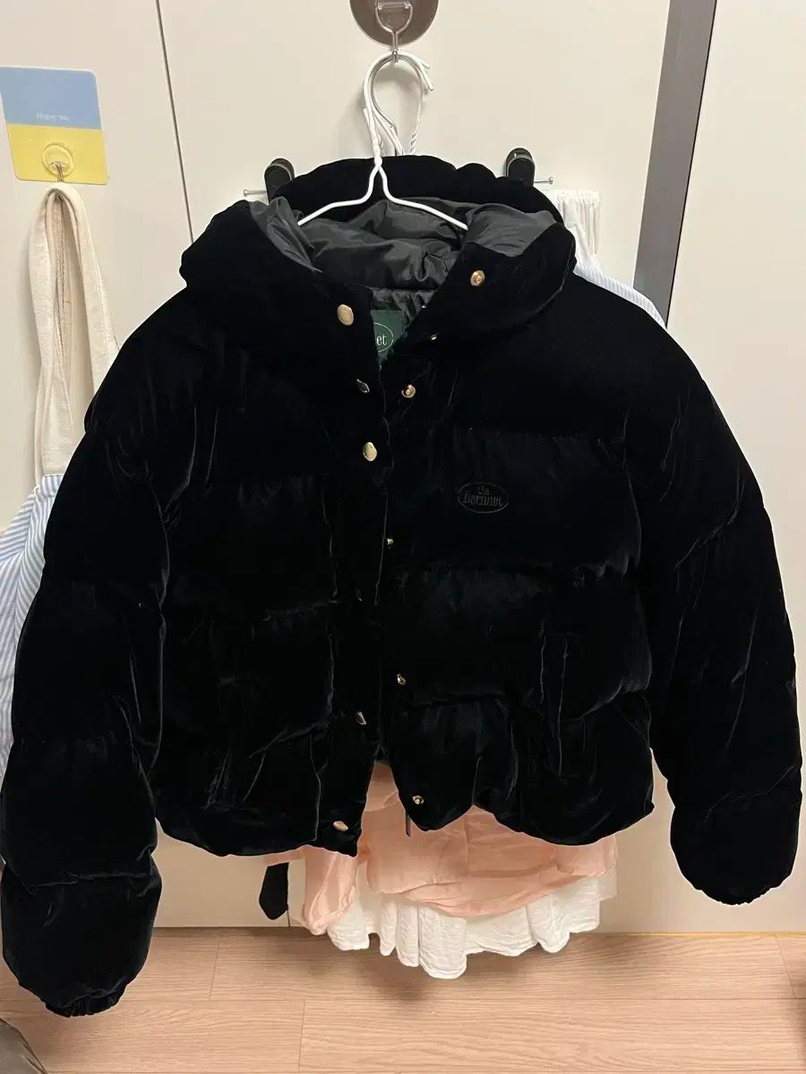 The Barnnet(ザ・バーネット) ベロア ダウン 出品 - メルカリ
