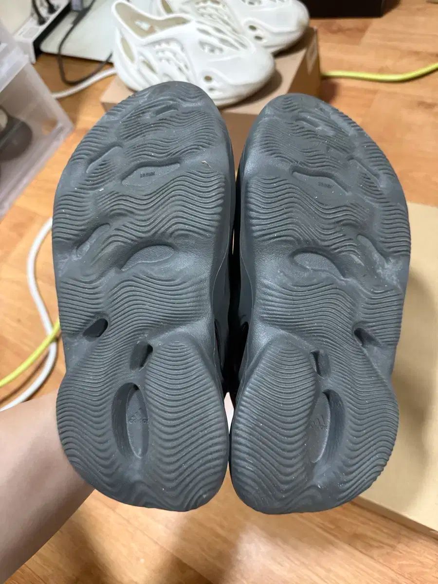 255 イージー フォームランナー オニキス NICORILABO_COM