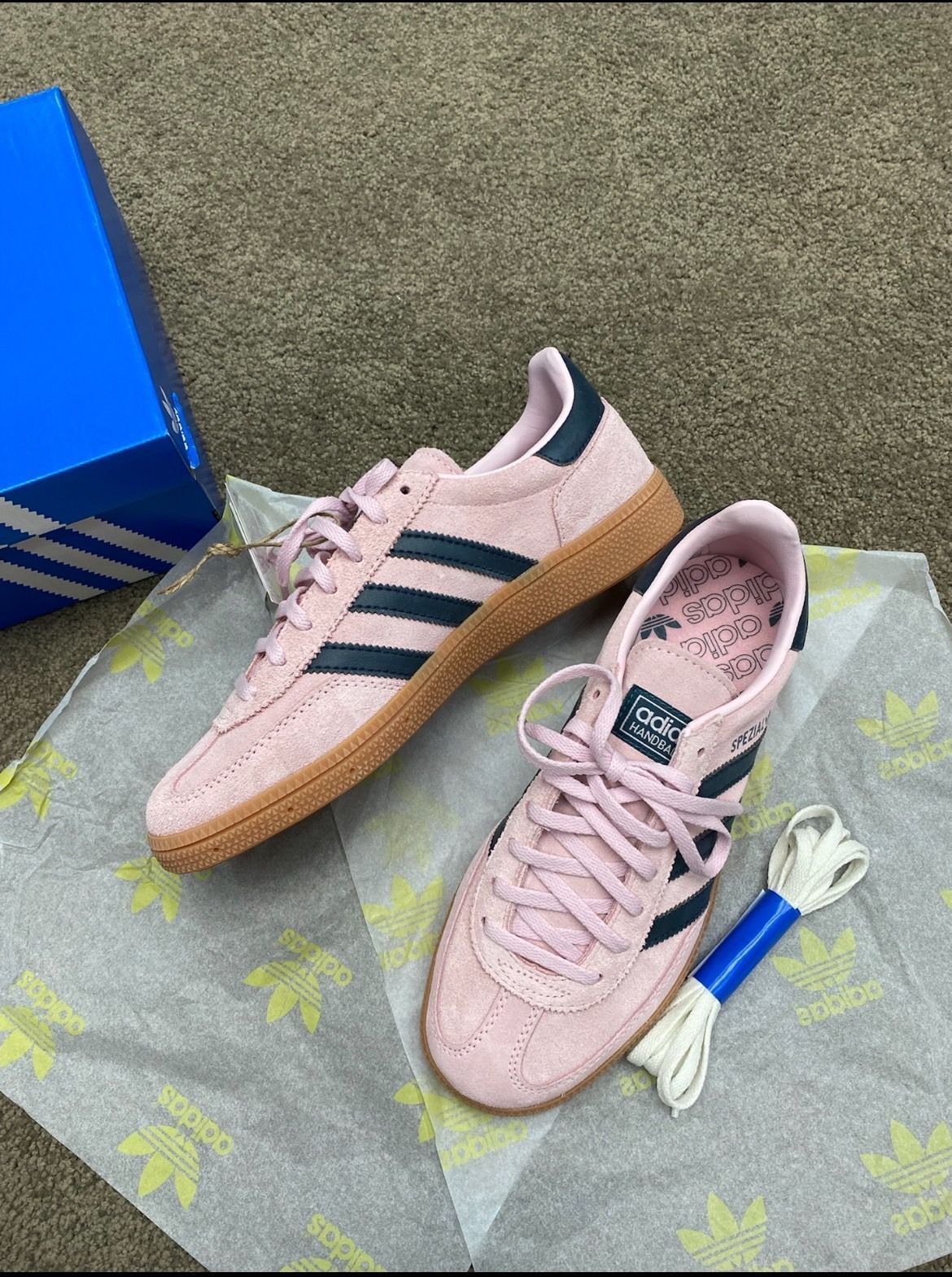 新品 アディダス スニーカー Adidas Handball Spezial IF6561 男女兼用