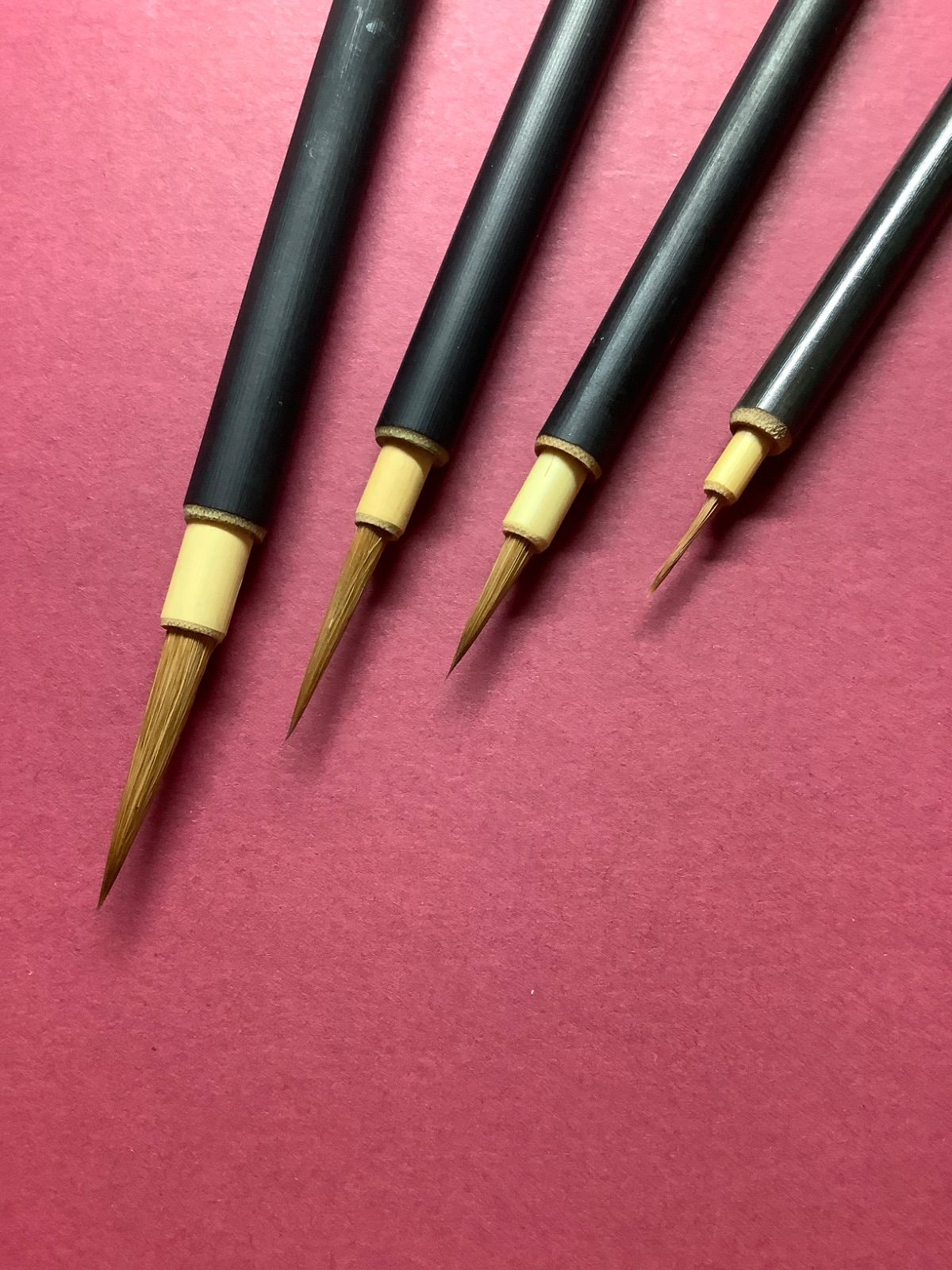(未使用･未開封品)　一休園 熊野筆 画筆 線描用 黒軸面相 中 bt0tq1u 熊野筆 一休園 黒軸面相筆 4本セット - メルカリ
