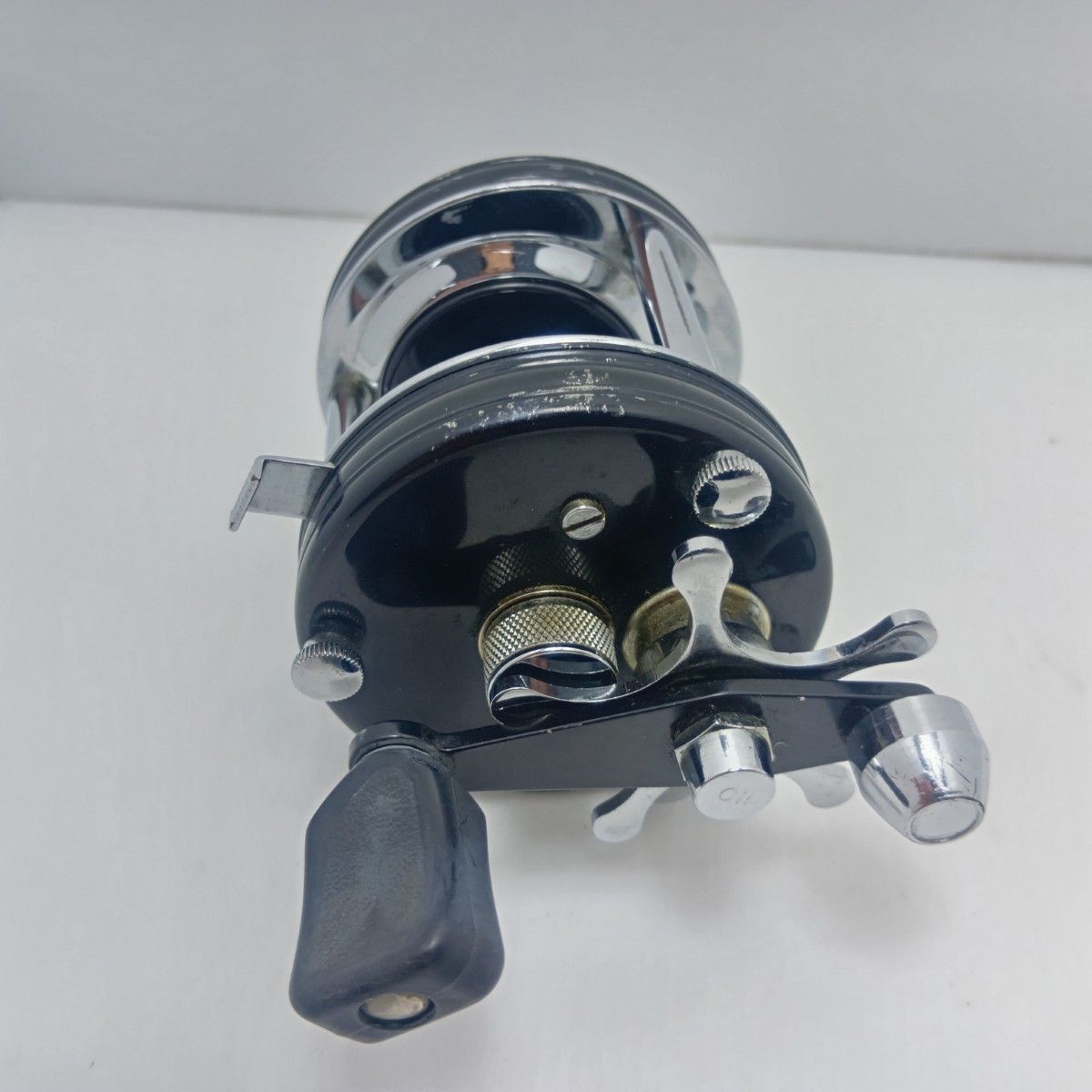  ABU リール ベイトリール アンバサダー5000Ｃ スプール付 ベイトリール(ルアー用) リール