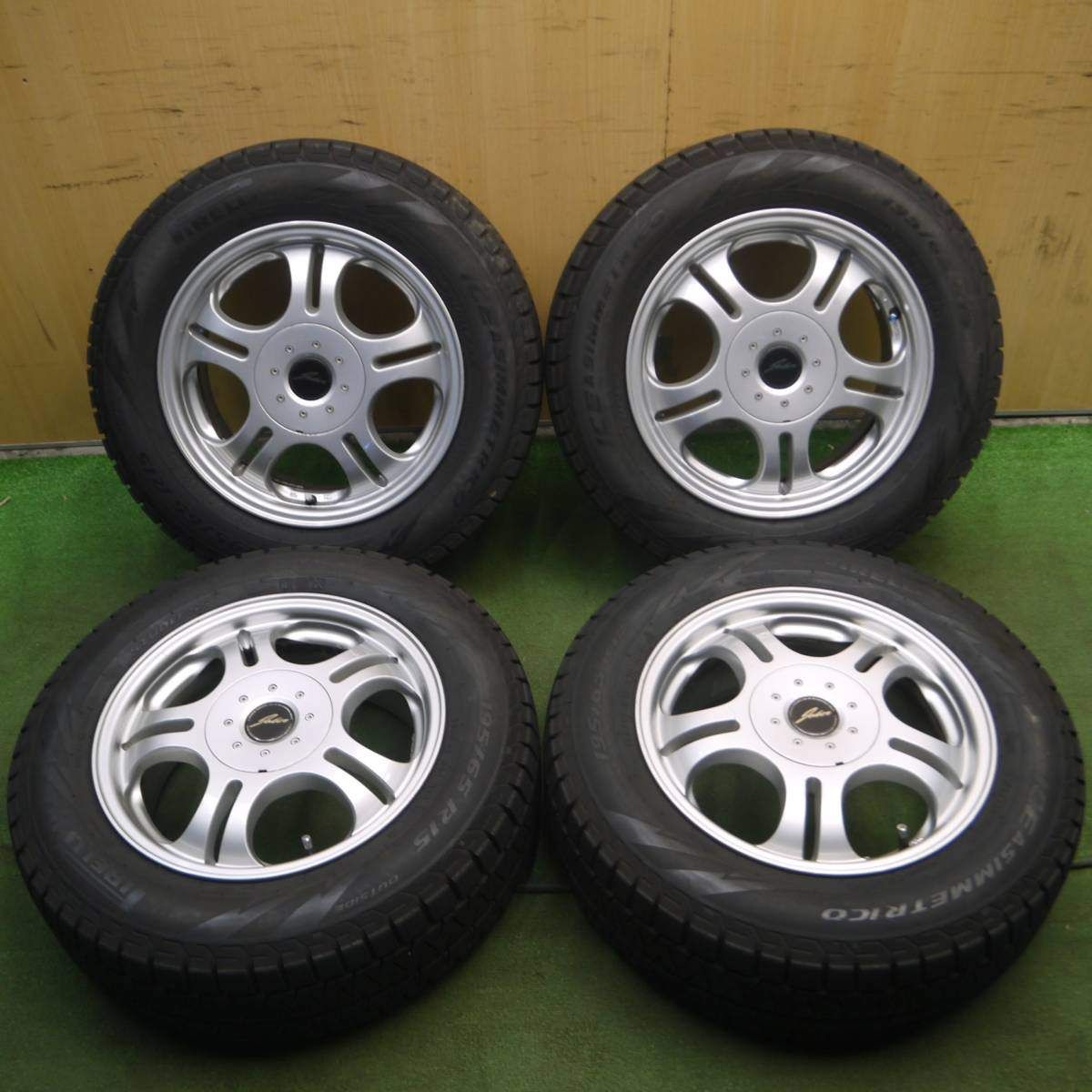 バリ溝 9.5分以上 スタッドレス 195|65R15 ピレリ アイスアシンメトリコ JOKER PCD114.3|4H 5H マルチ 4021003ナス