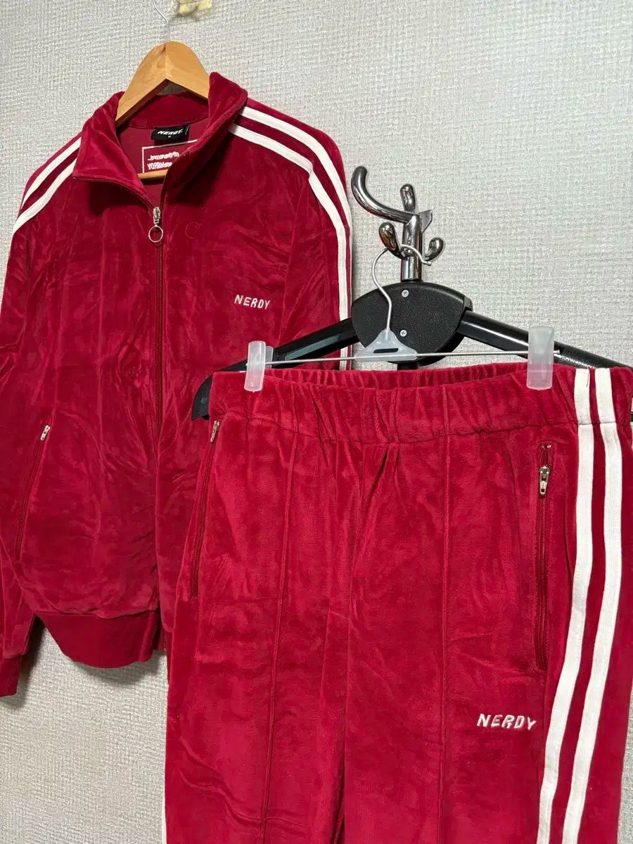 TWICE モモ着用ノルディー ベロア ジャージ 上下 セットアップ L