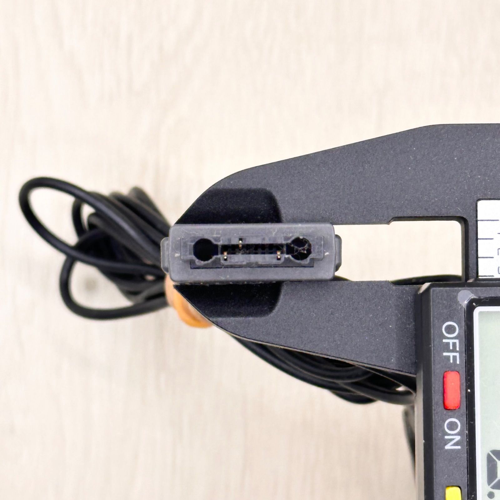 N005 ACアダプター ドコモ NTT docomo 純正 充電器 チャージャー