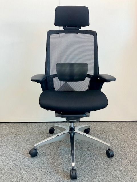 オカムラ フィノラチェア エクストラハイバック ブラック メッシュ オフィスチェア 役員