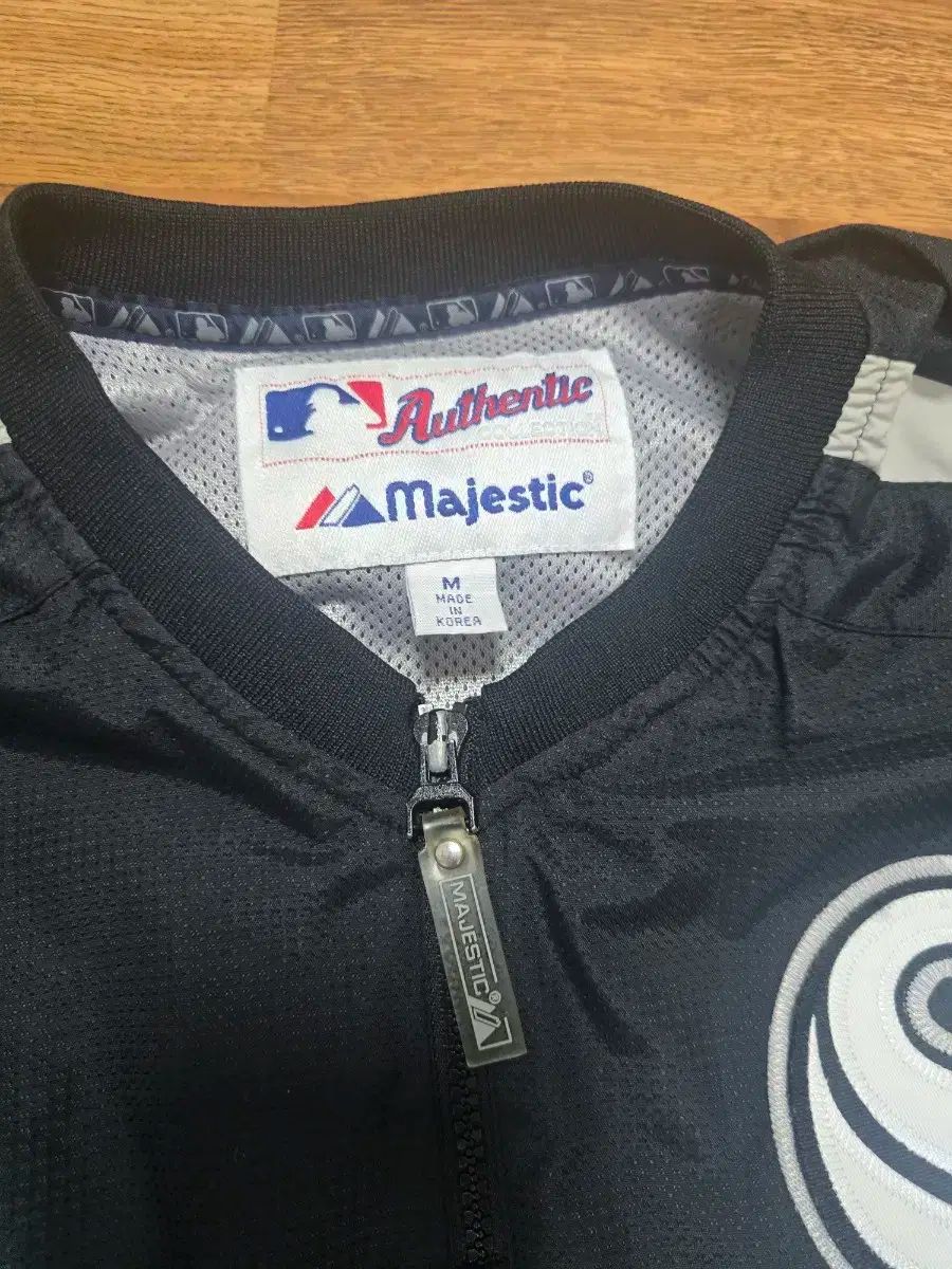 MLB