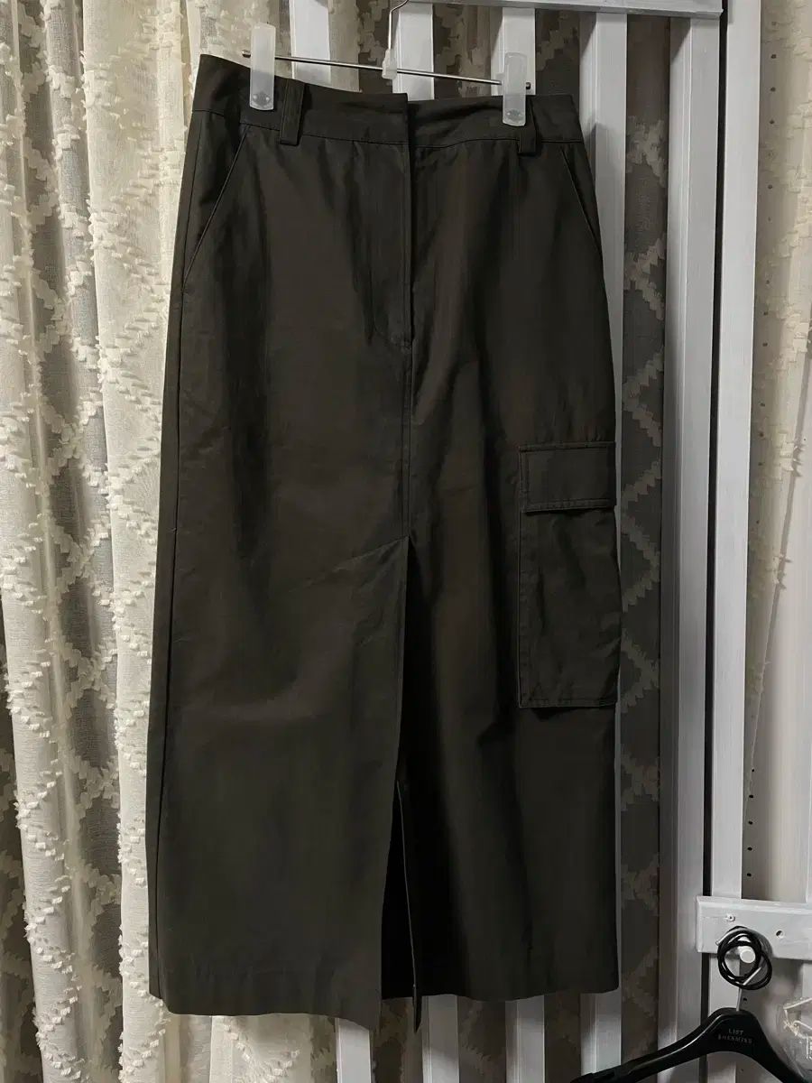 Three to Eighty カーゴポケットロングスカート s