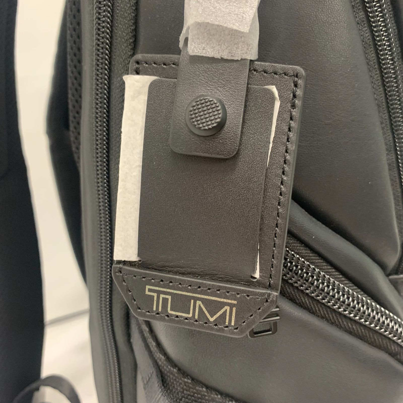 美品 TUMI トゥミ ALPHA BRAVO 932789DL サーチ バックパック レザー 