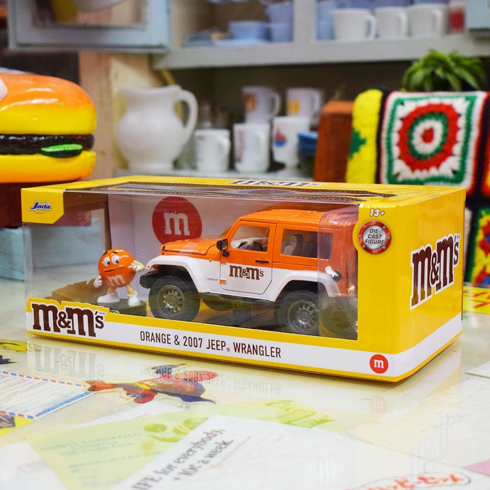【m&m's】エムアンドエムズ オレンジ ダイキャストメタルカー フィギュア Amazon.co.jp: JADA TOYS M&M's オレンジ メタルフィギア