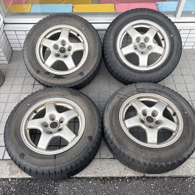 r32 純正16インチホイール4本セット - メルカリ