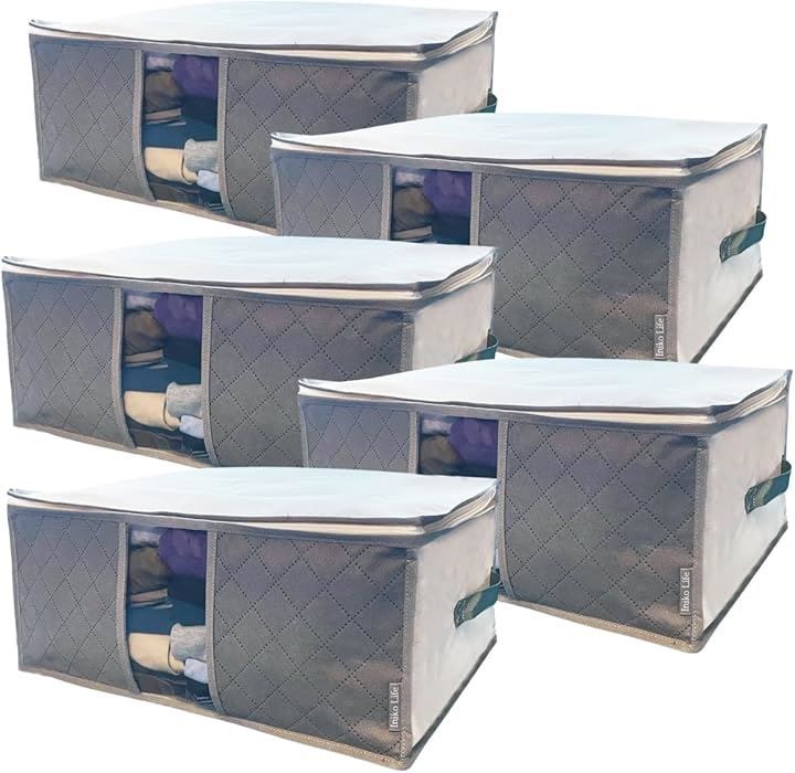 イニコライフ 布団収納袋 活性炭シート入 大容量 収納ケース 掛け 敷き 布団をまとめてスッキリ収納 持ち手 透明窓付 通気性の良い 不織布製(ホワイトxグレー，  衣類/小物用 5枚組)