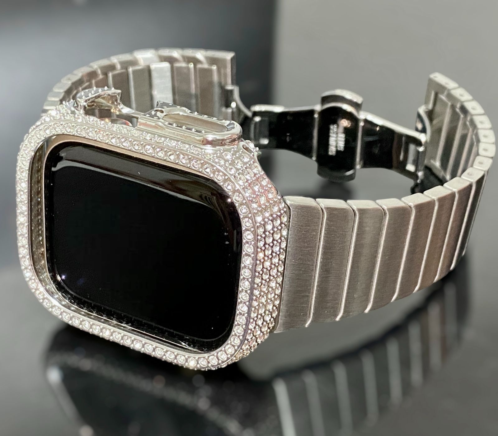シルバーカバーベルト調整器セット ︎Box付き ステンレスベルト Apple Watch キラキラ アップルウォッチステンレス バンド ケース ultra 49mm