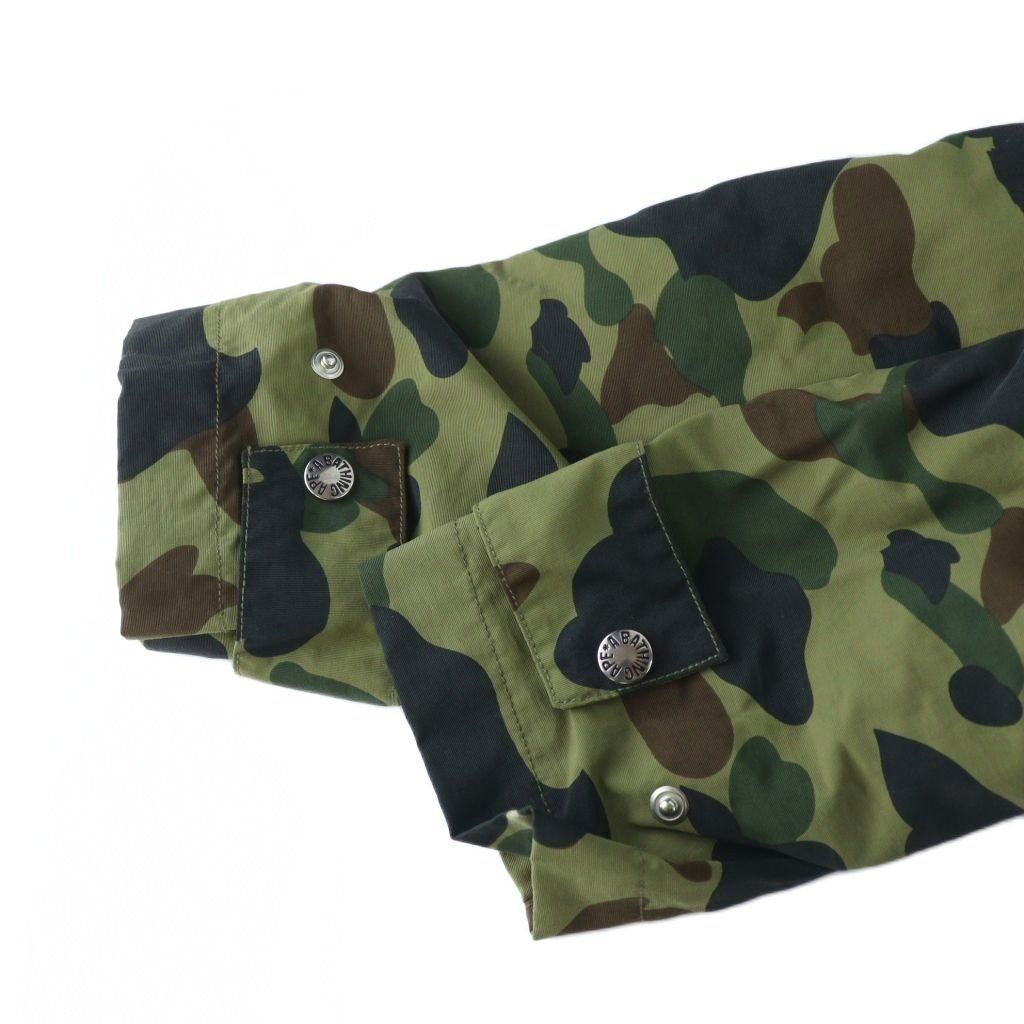 アベイシングエイプ A BATHING APE 1ST CAMO HOODIE COAT