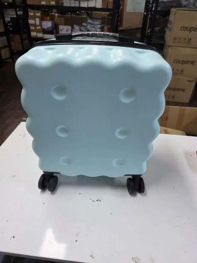 機内持ち込みサイズ 18 インチ ブルー キャリーケース スーツケース