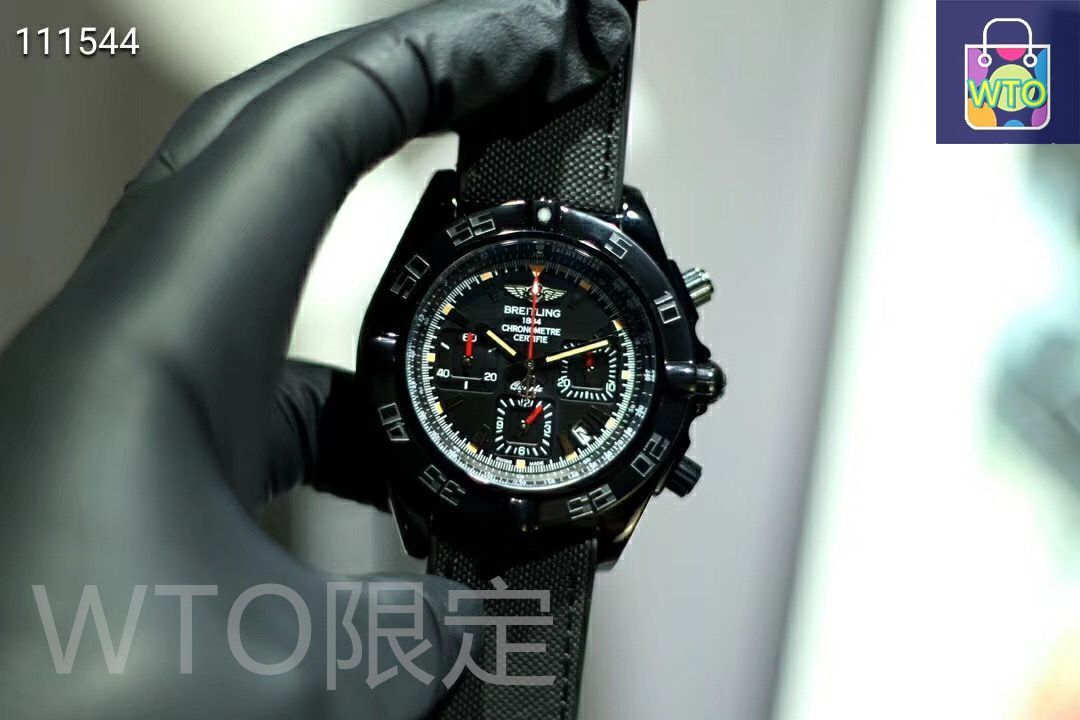 ロレックス ブライトリング フルカタログセット 極美品 ブライトリング BREITLING ギャラクティック32 ホワイトシェル