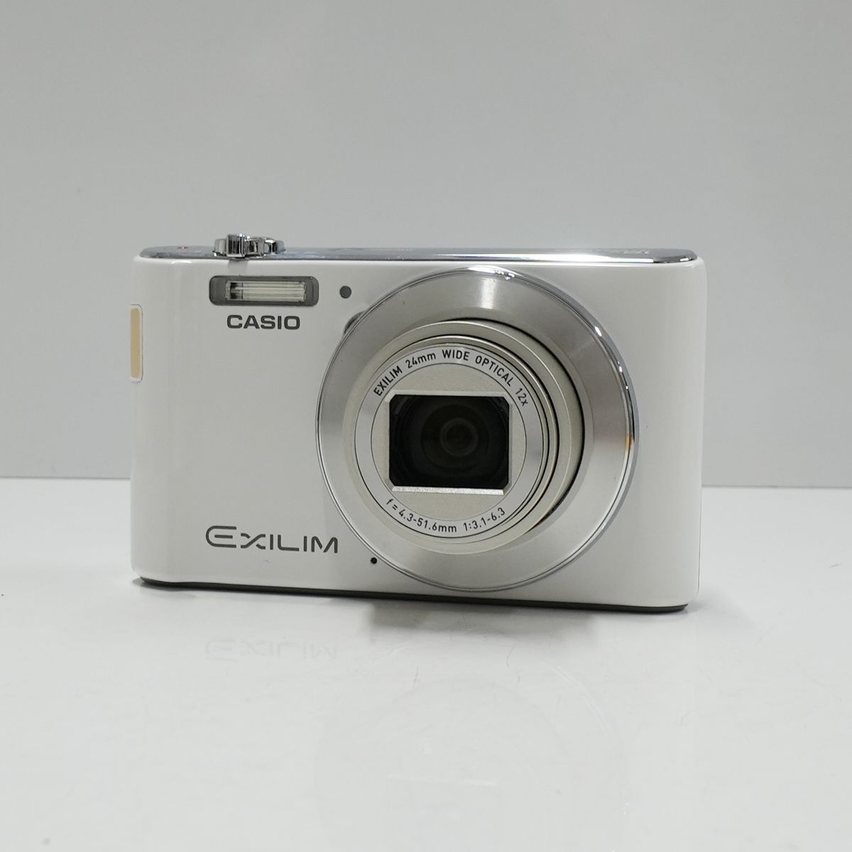 CASIO EX-ZS240 USED美品 デジタルカメラ エクシリム 本体+バッテリー 