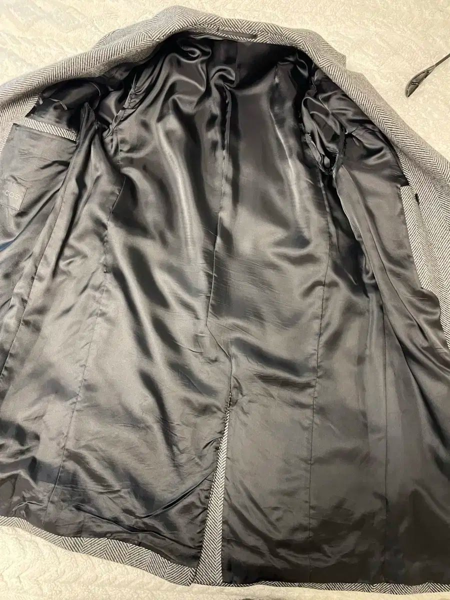 ヘリンボーン Single