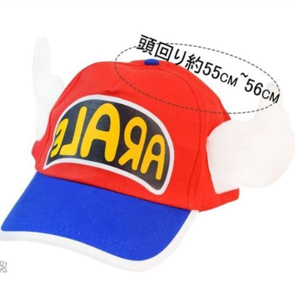 アラレ ミニカー 赤 ウィング付き帽子デザイン アラレ ミニカー 赤 ウィング付き帽子デザイン