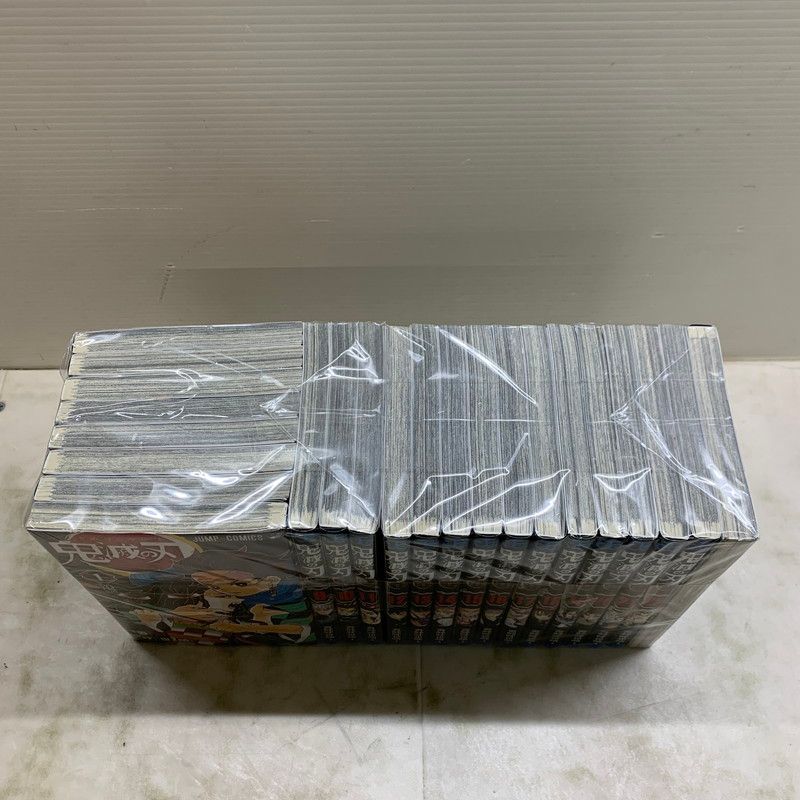中古品】 集英社 鬼滅の刃 1-23巻 全巻セット 吾峠呼世晴 【004