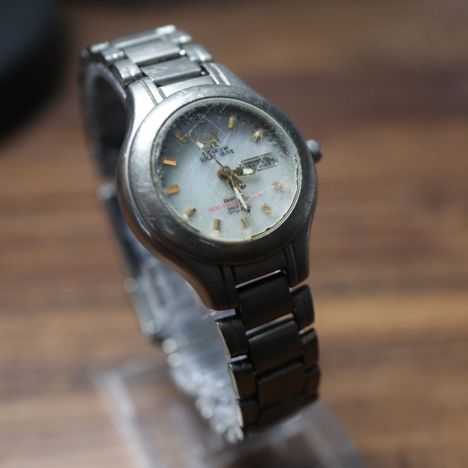 ELGIN エルジン腕時計 稼働品 稼働品】ELGIN エルジン レディス ソーラー 腕時計 金属