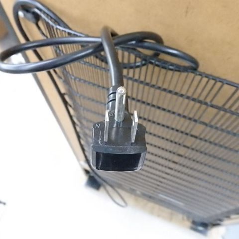 関東地方送料込み！ TRANSTHERM COTTAGE MIDIUM MODEL 3T ワインセラー 