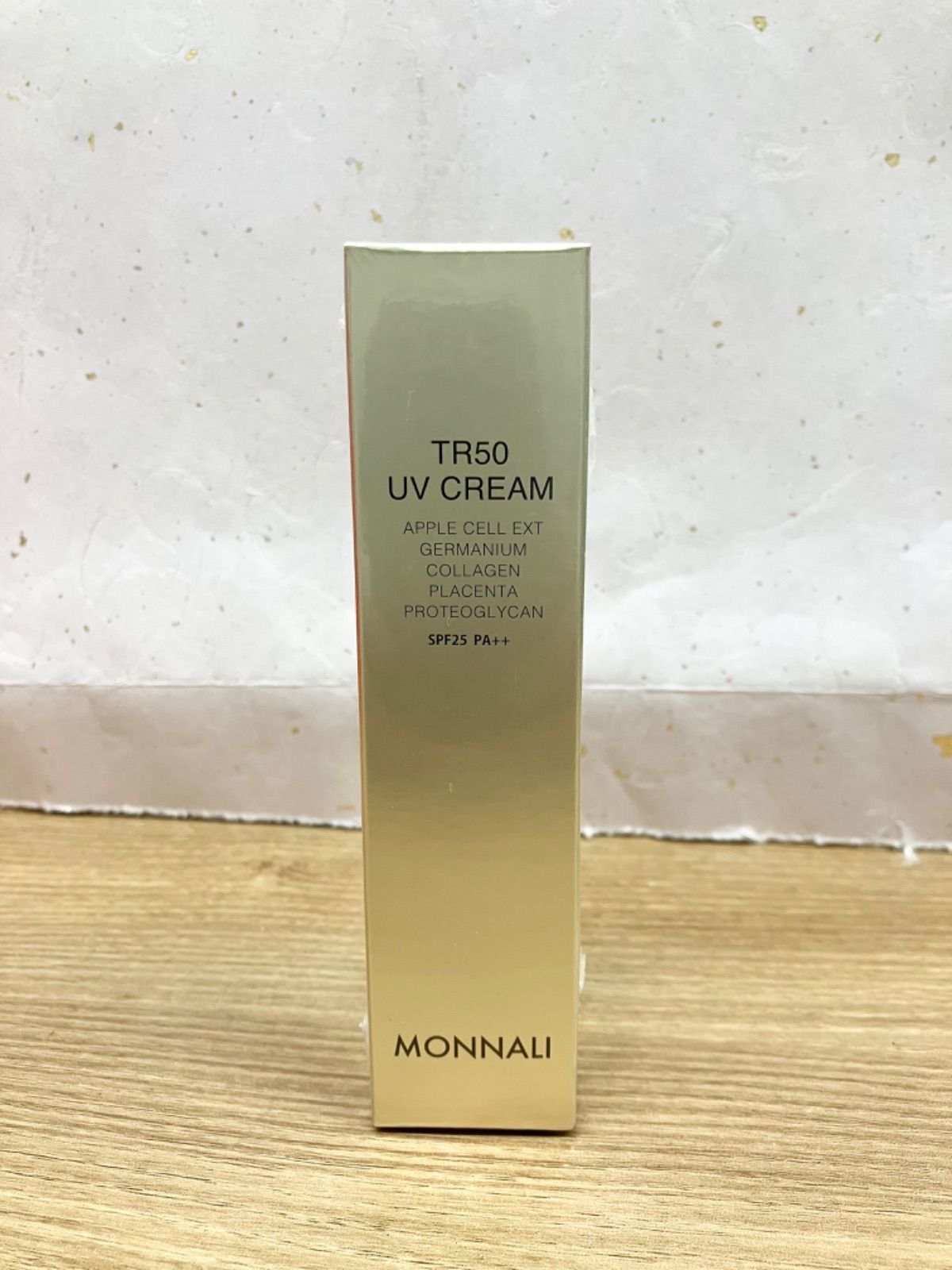 TR50 UV CREAM SPF25 PA+　2個 MONNALI TR50 UV CREAM SPF25 PA++ 2個Ω