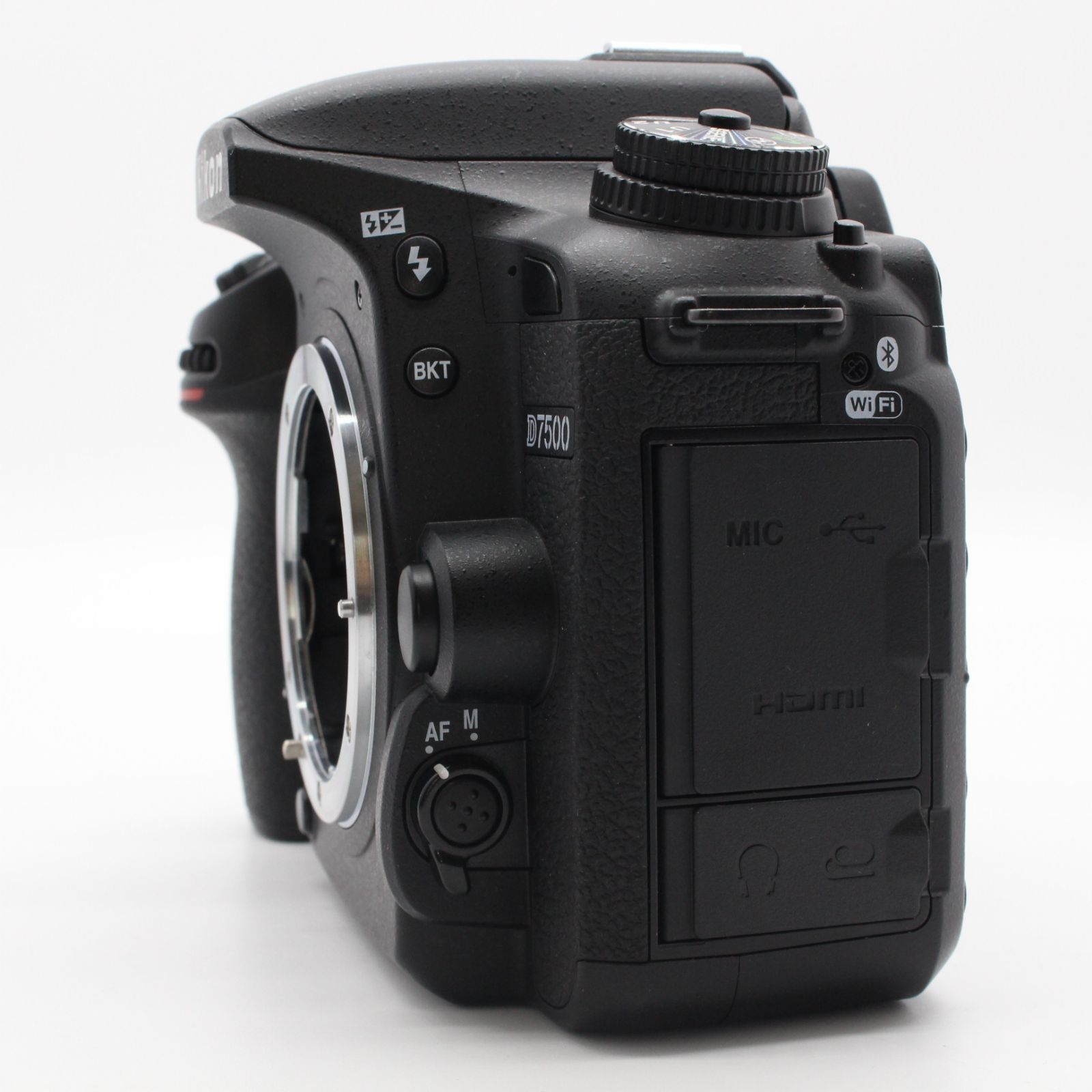 【美品】Nikon D7500 ボディ ショット数23434枚 ☆美品☆Nikon D7500 ボディ ショット数2307回 - メルカリ