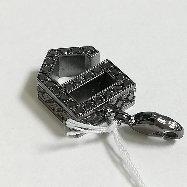 Z203 [新品] 定価17.3万円 CORE JEWELS コアジュエルス ペンダントトップ ブラック NUMERAL9 NML-9L-BM-CM-SV 925 0.67 アクセサリー | Y★