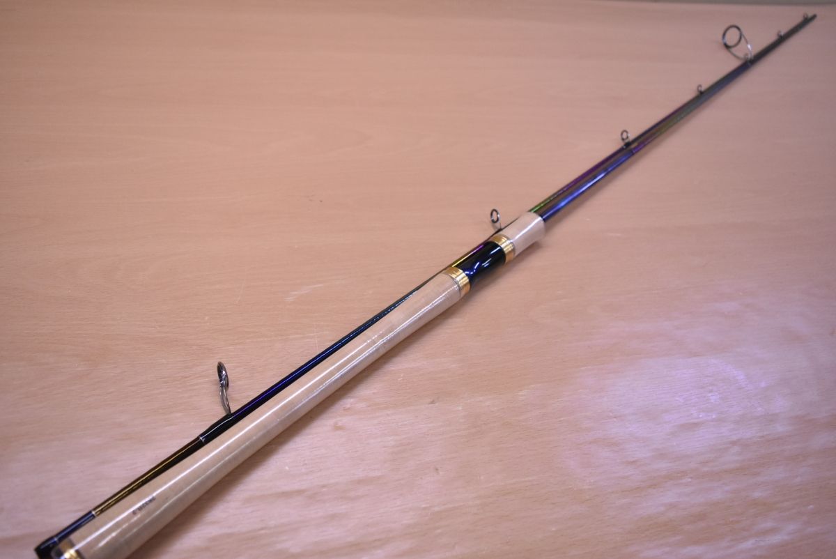 シマノ ワールドシャウラ リミテッド 2832R-2 SHIMANO WORLD SHAULALIMITED シーバス トラウト 釣り 等に