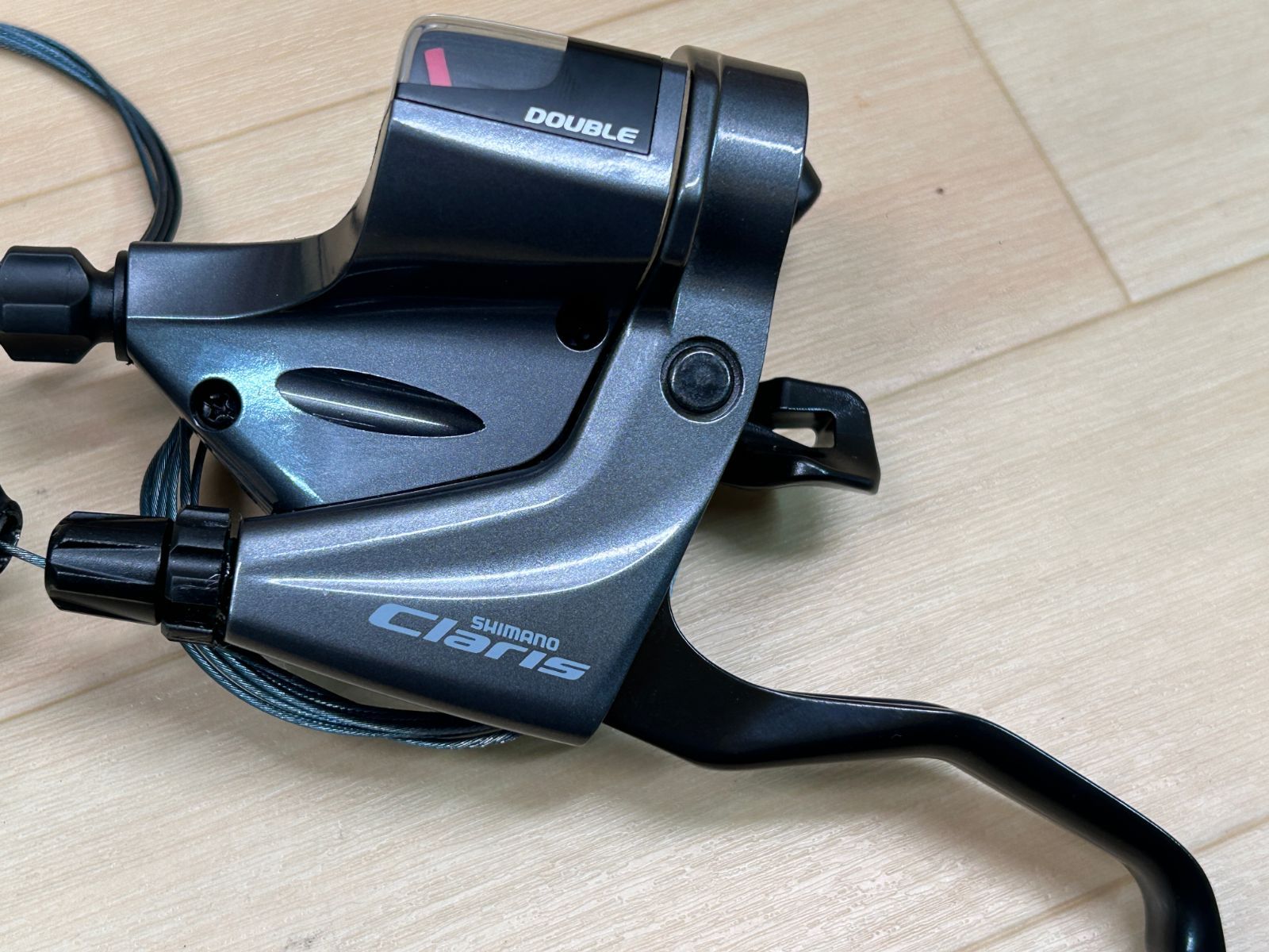 イチ推し!! ほぼ未使用!! SHIMANO Claris ST-RS200 2×8s 435g