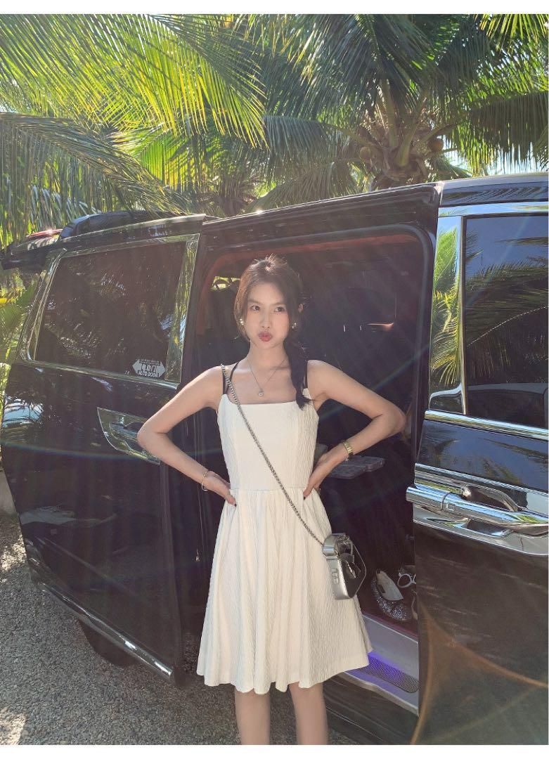 フレンチホルターネックミニワンピースAライン女子会デート用