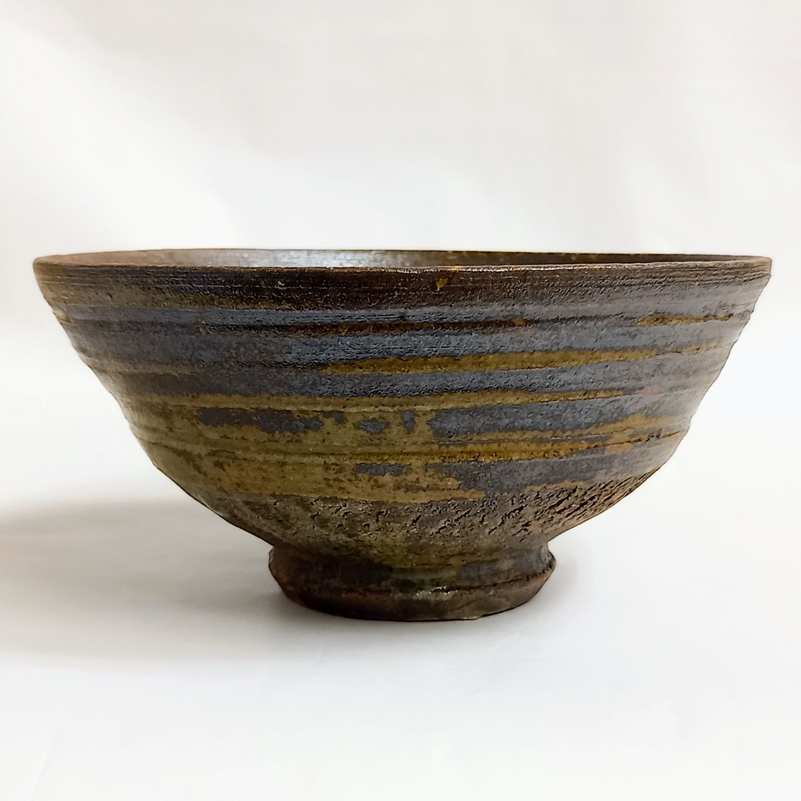 高麗 斗々屋茶碗 千漢鳳作 共箱入 抹茶茶碗 茶盌 茶道具 古美術 - メルカリ 高麗 斗々屋茶碗 千漢鳳作 共箱入 抹茶茶碗 茶盌 茶道具 古美術 - メルカリ