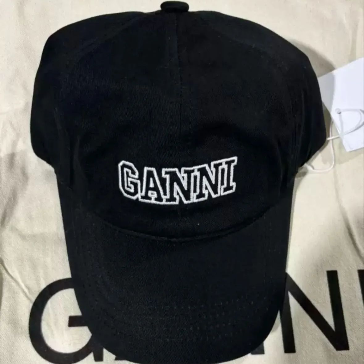 ガニー GANNI ロゴ 帽子 キャップ