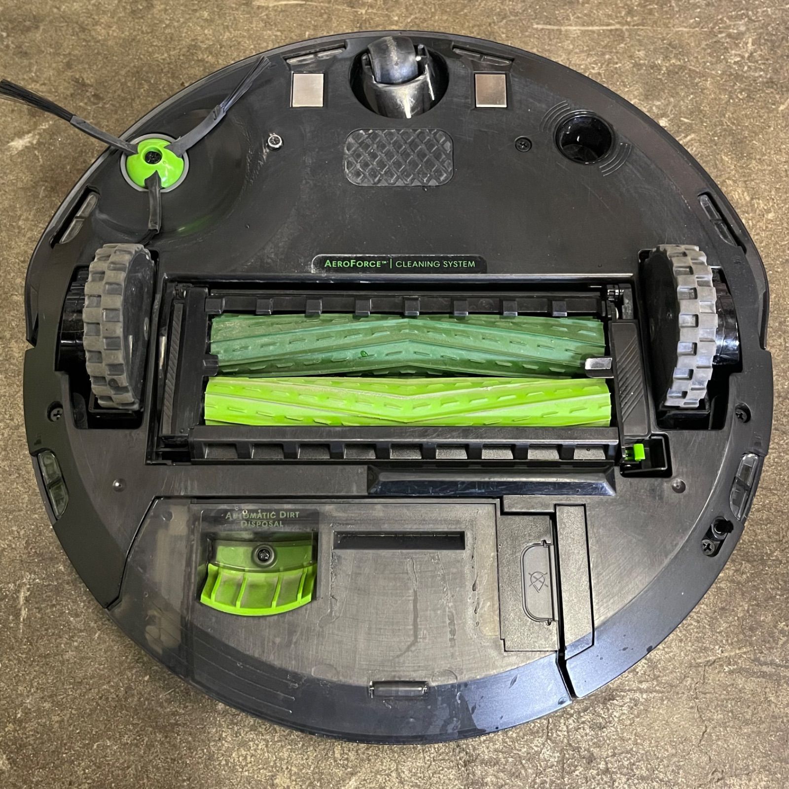 iRobot Roomba J7？　クリーンベース　ジャンク品 Amazon | iRobot 純正交換部品 - クリーンベース 自動汚れ処理 すべて