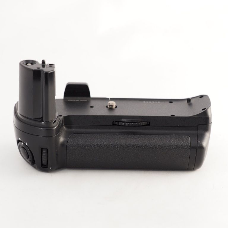 Nikon ニコン マルチパワーバッテリーパック MB-40 MS-40 電池ホルダー 別売リチャージャブルバッテリーEN-EL4付属
